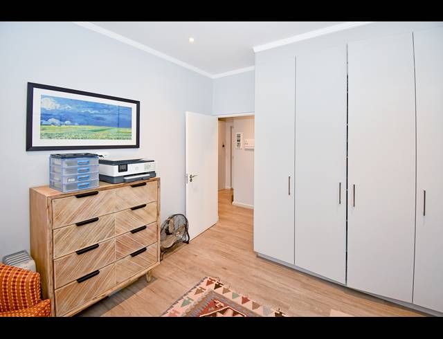 2 BEDROOM APARTMENT FOR SALE IN ROSEBANK